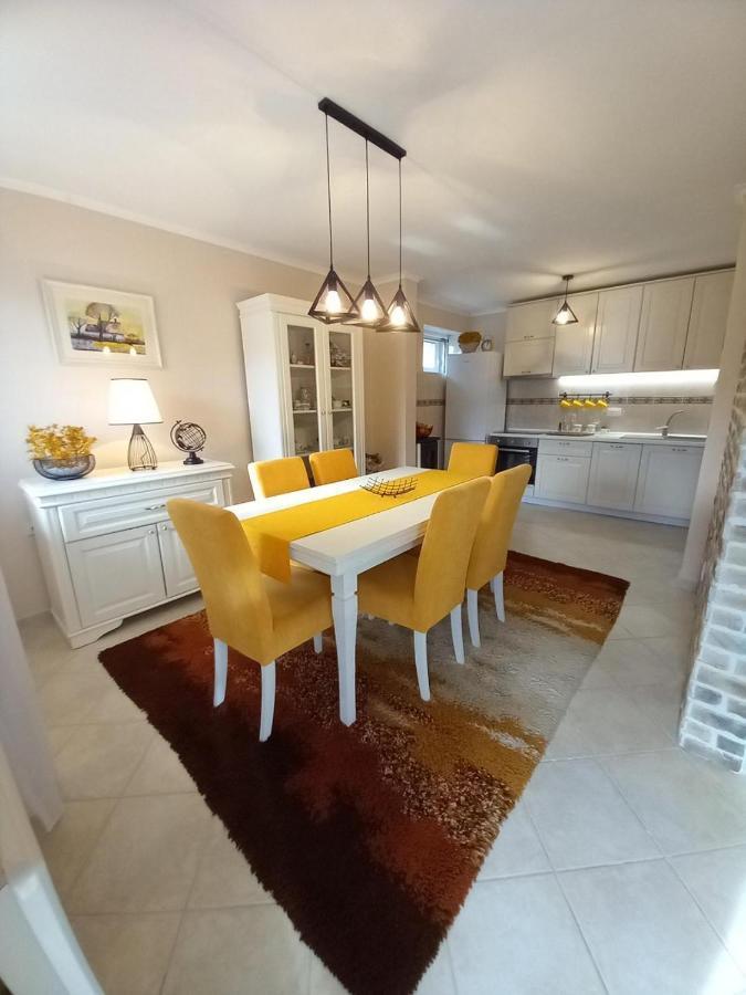 House Hill Star Kumbor Villa Luaran gambar